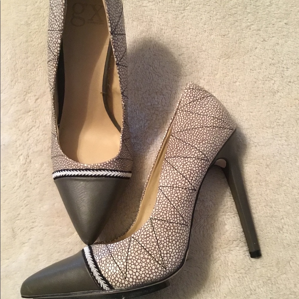 GX by Gwen Stefani pumps